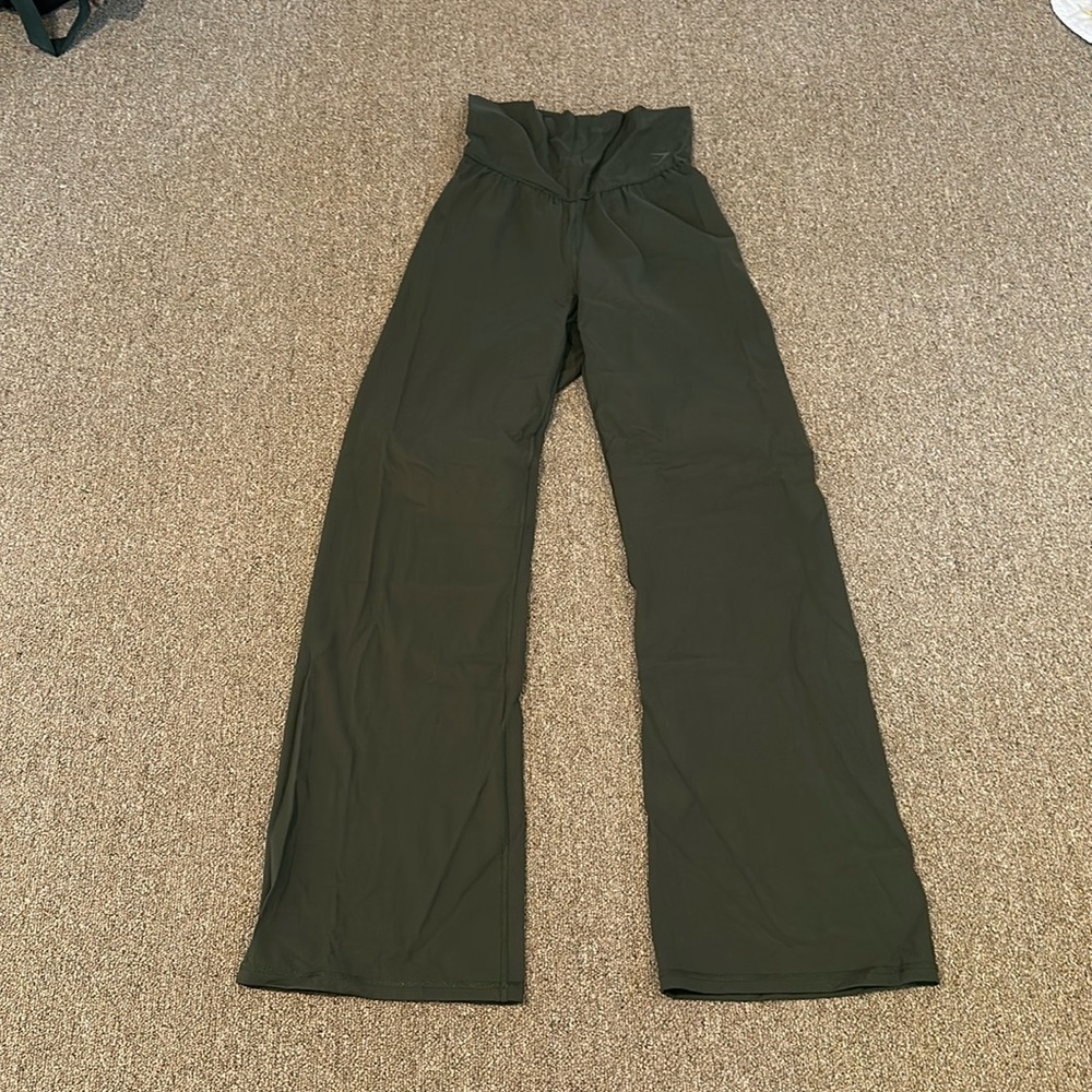 Gymshark Flare Pant